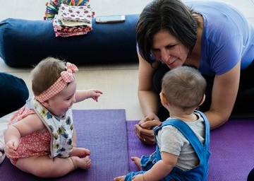 Itsy Bitsy® Tot Yoga