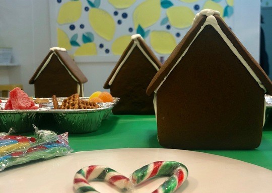 Freshmade NYC Mini Gingerbread House Workshop